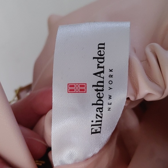 Eliz Arden Fragrance Bag - Picture 7 of 11